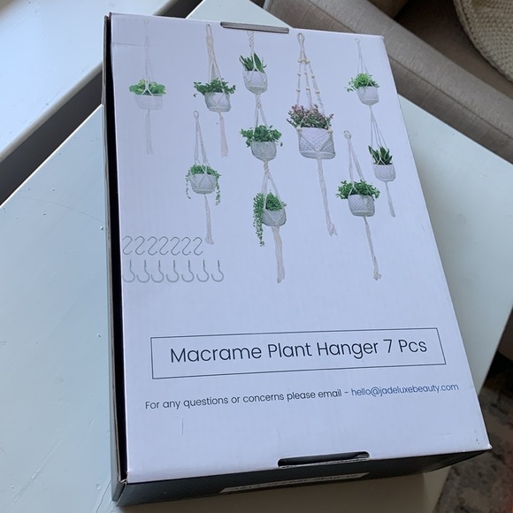 Jade Luxe‎ macrame plant hanger 7 PCs new on box bohemian beaded indoor - Picture 3 of 11